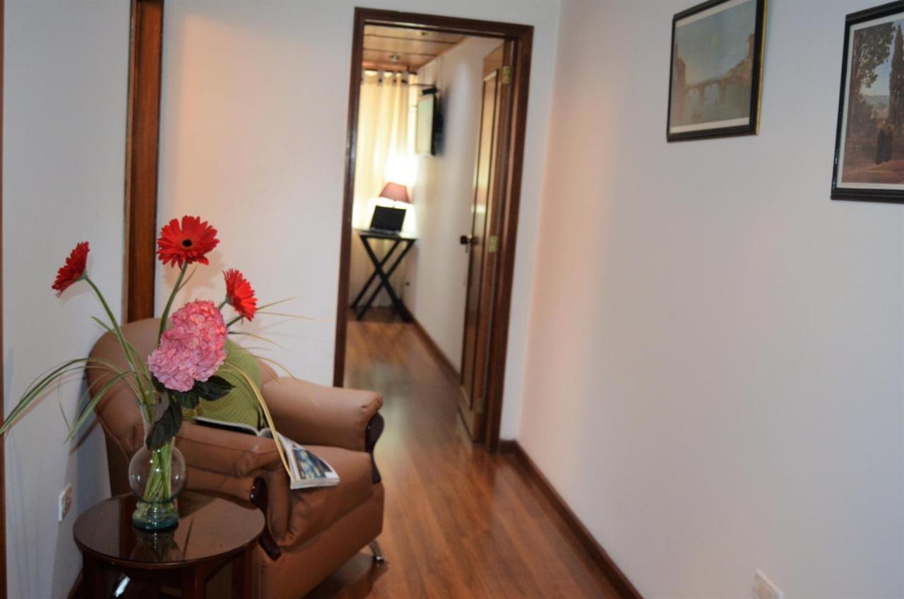 Apartahotel Amoblados Casa Regis Bogotá