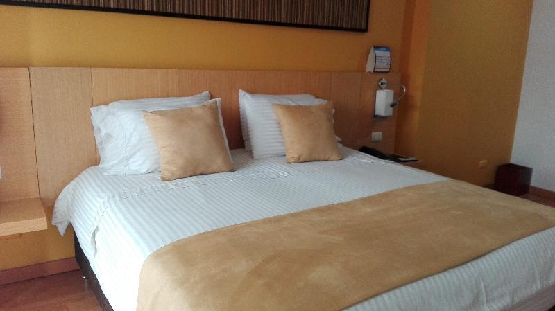 Dorado Ferial 4*