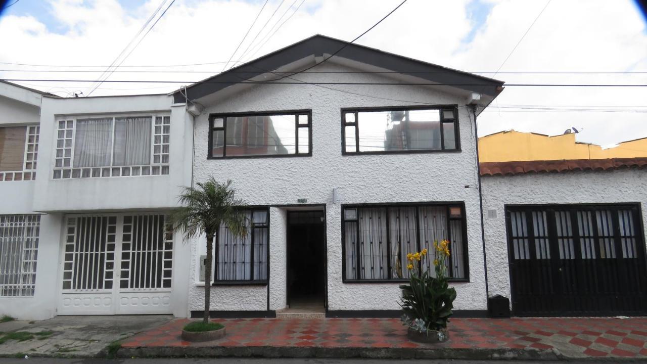 Hotel Palma De La Sabana *