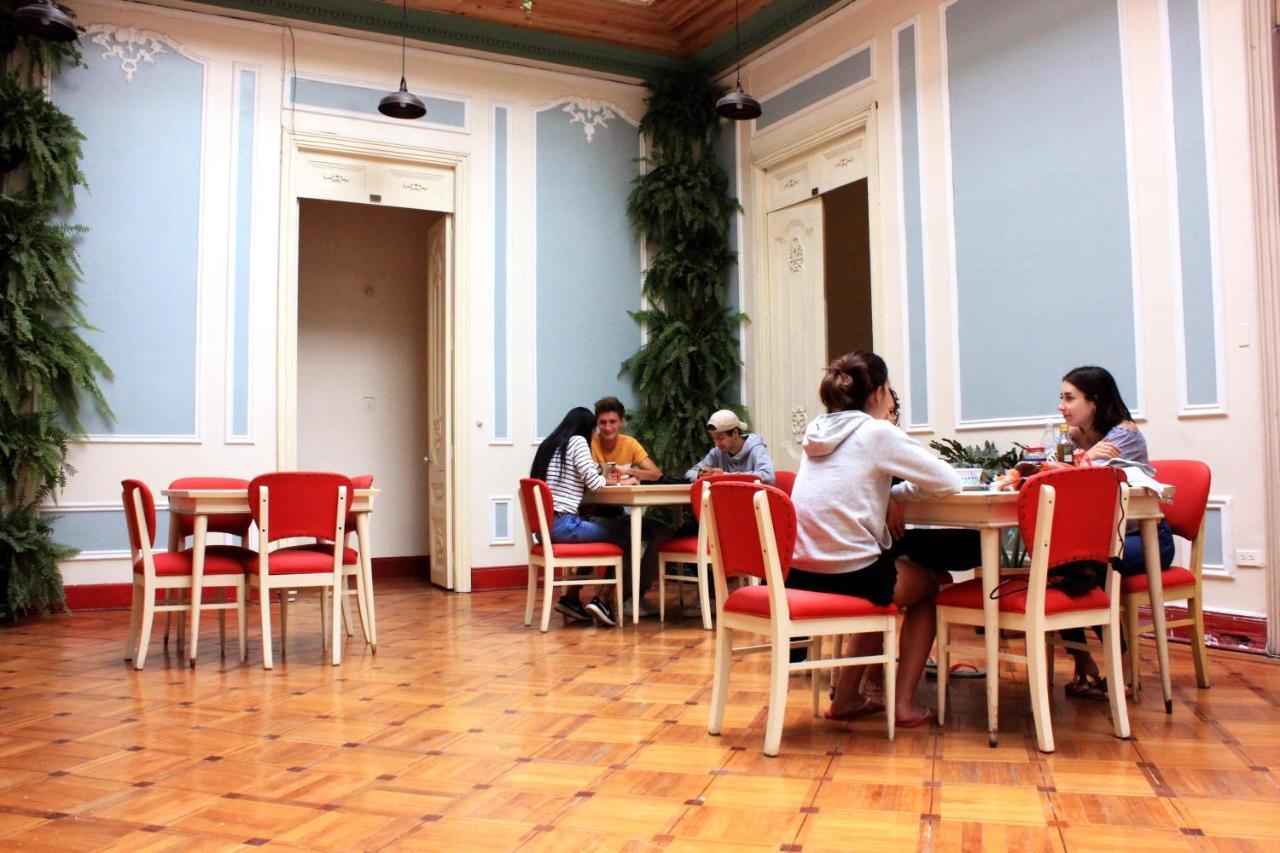 R10 Hostal Bogotá
