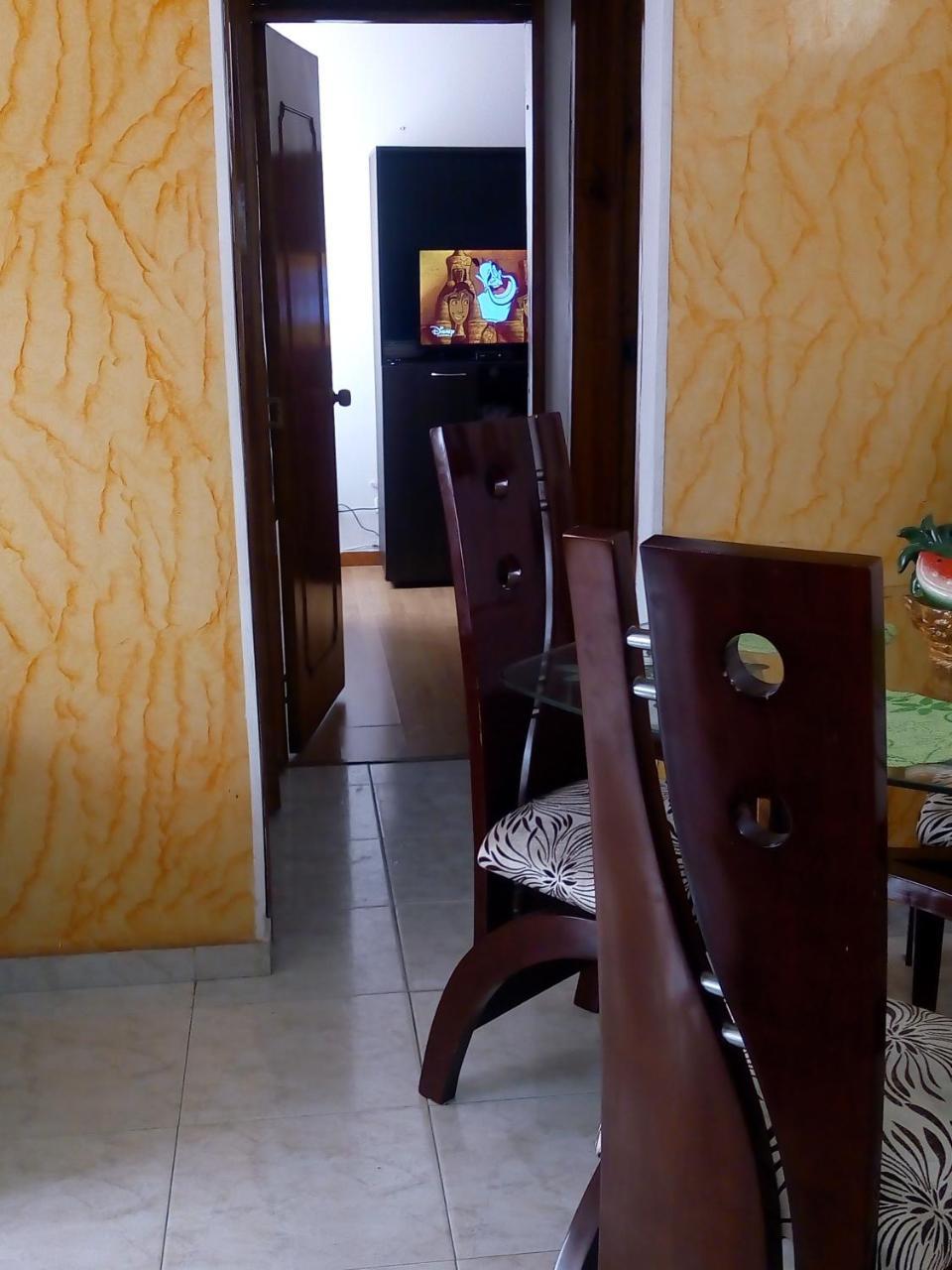 Apartamento Amoblado En Zona Franca