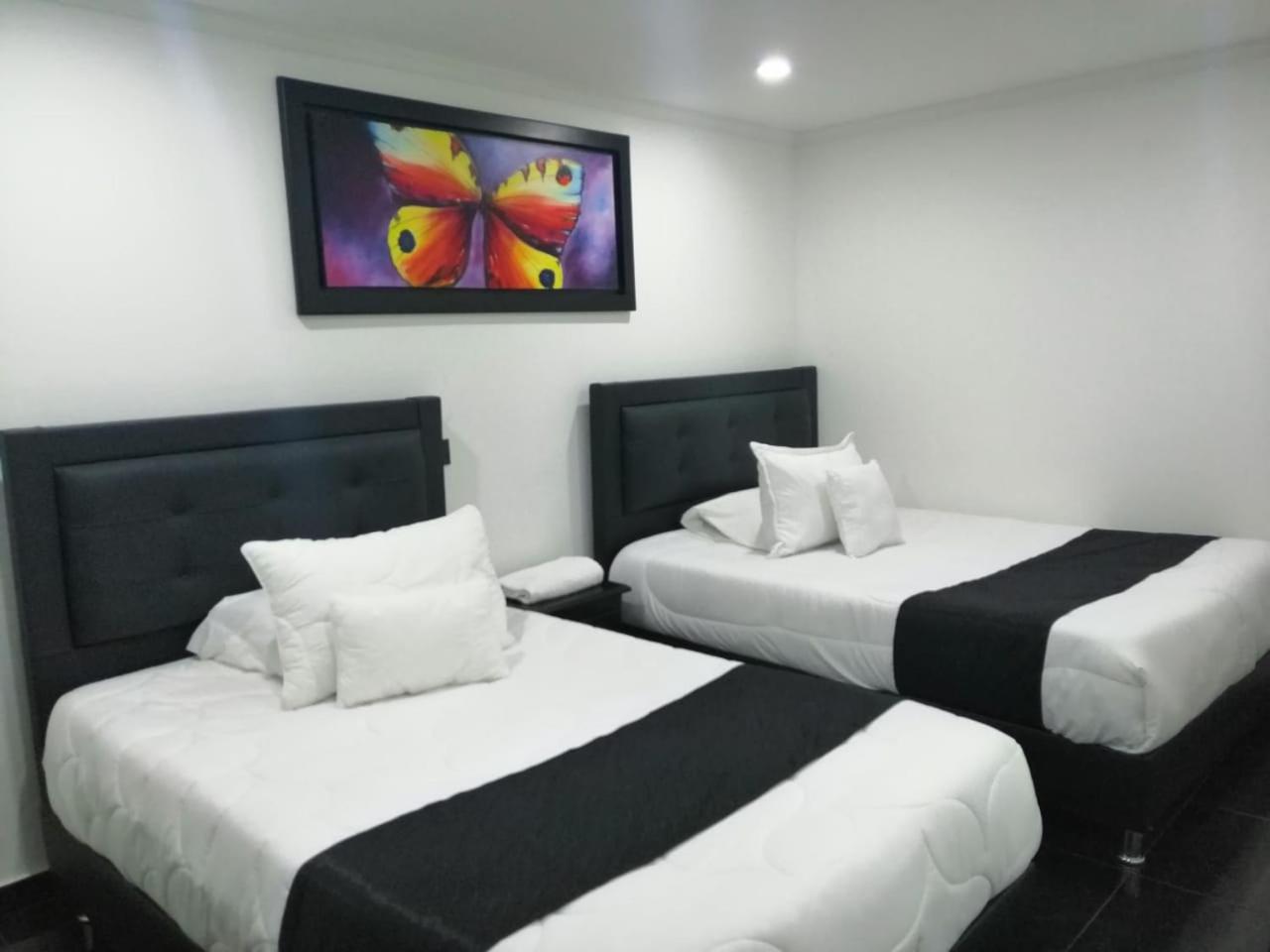 Hotel Crown Park *