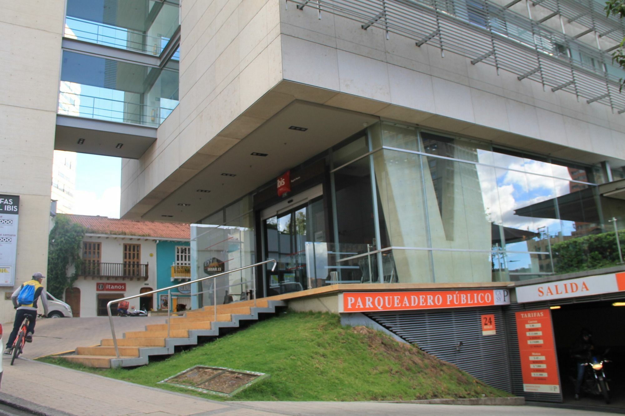 Ibis Museo Bogotá