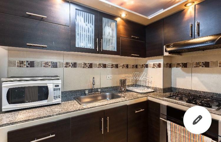 La Felicidad: El Bosque Apartamento Bogotá