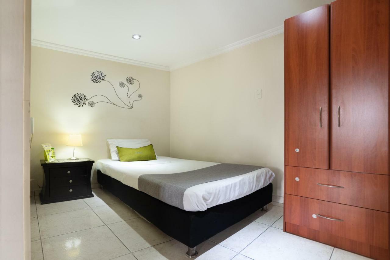Hotel Ayenda 1042 Nuevo Normandía 2*