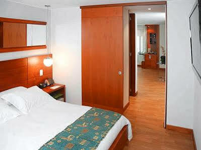 Hotel Nh Boheme Royal 4*