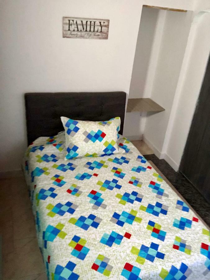 Hostal Aloha *
