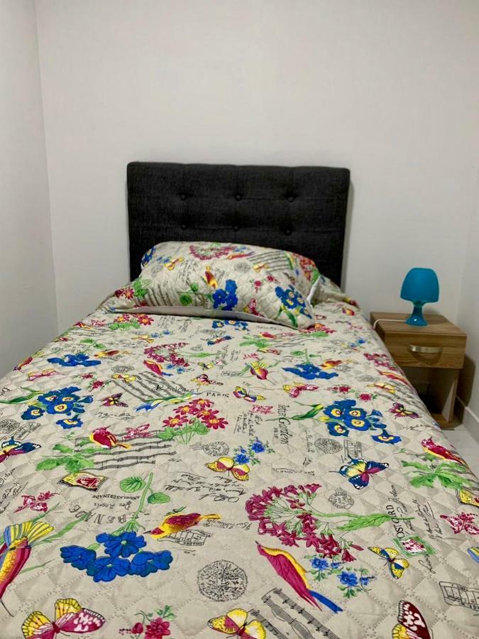 Hostal Aloha *