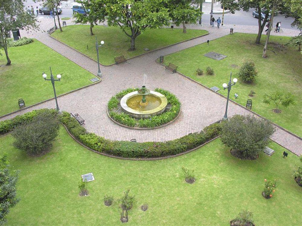 Morrison Zona Rosa