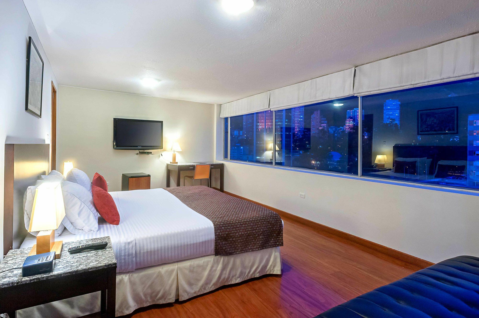 Hotel Oceanía