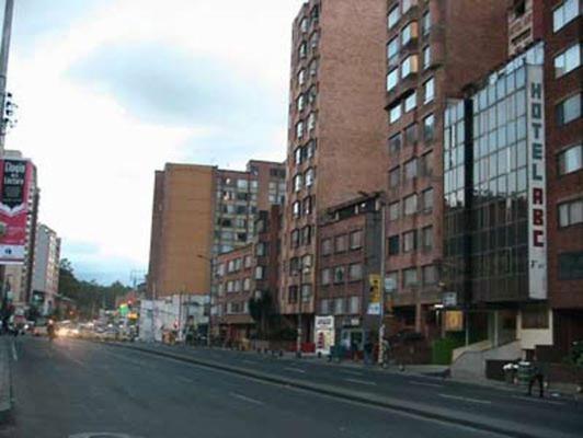 Abc 7 Avenida Hotel 2*