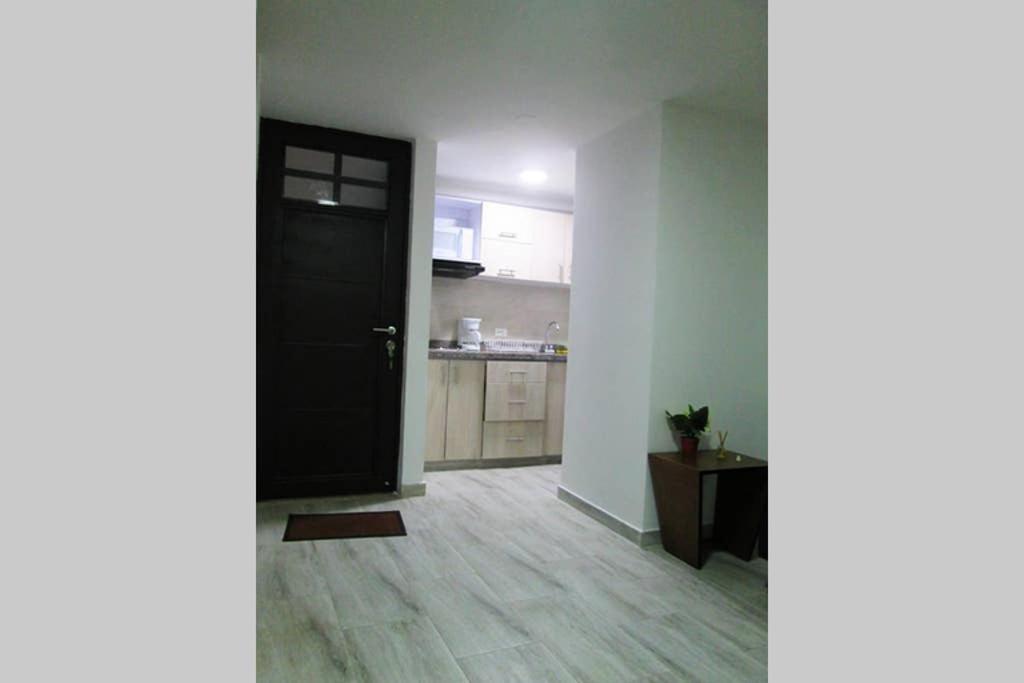 Apartaestudio Amoblado 102a Bogotá