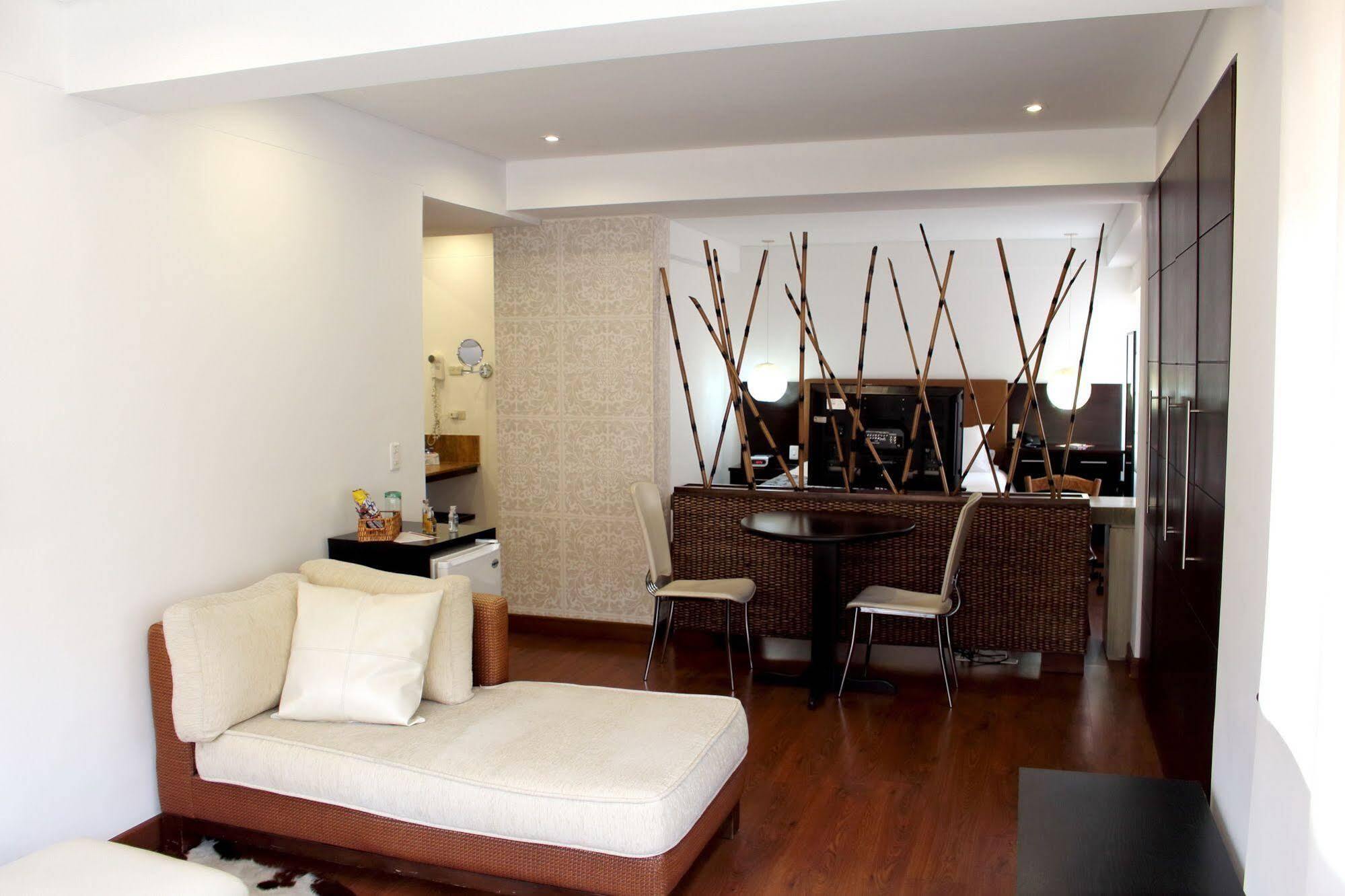 Retiro 84 By Mij Hotel