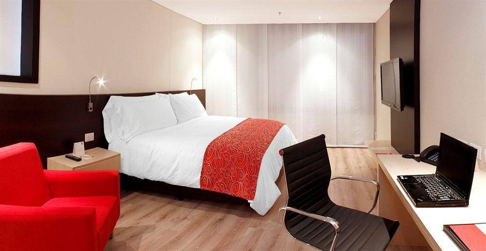 Hilton Doubletree Salitre Ar Hotel