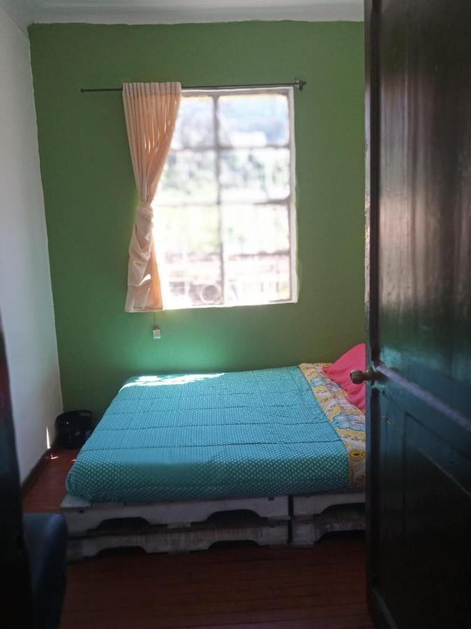 Pensión La Casa Amarilla D.c
