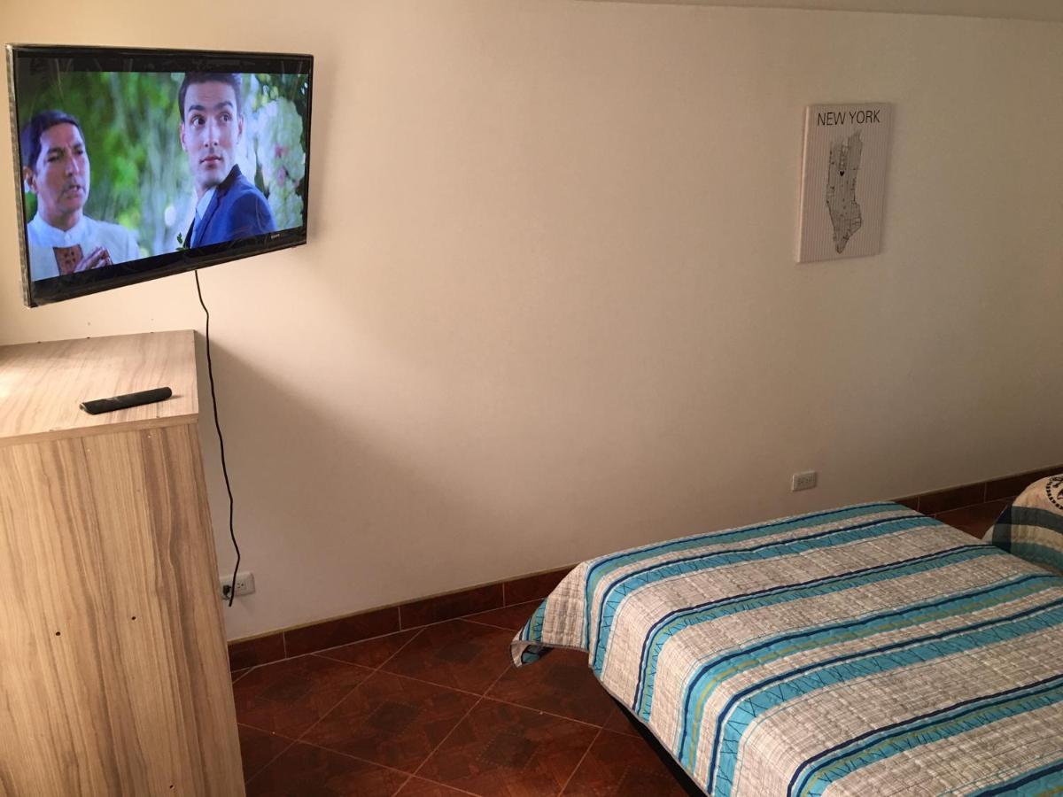 Pensión Estadía El Dorado *