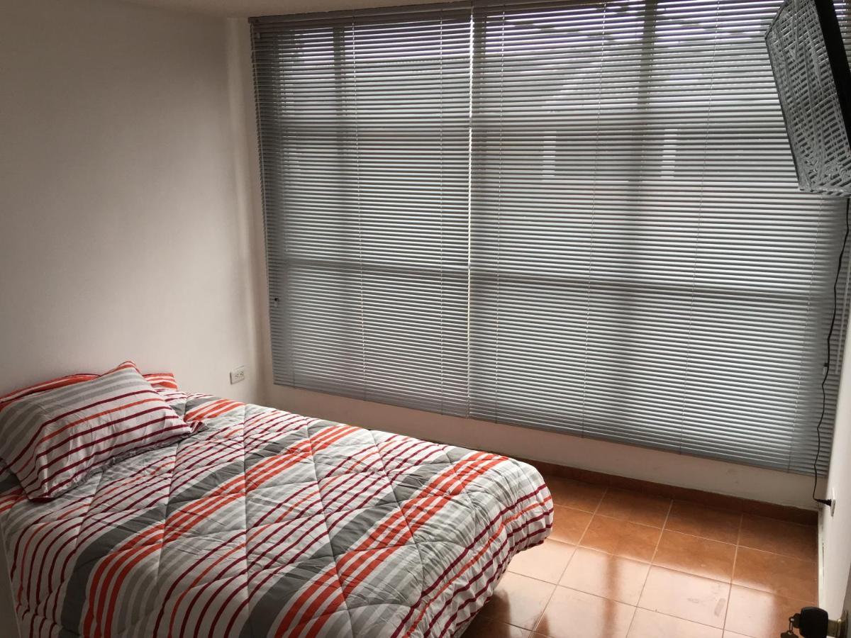 Estadía El Dorado * Bogotá