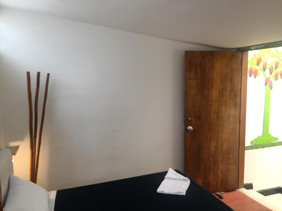 Hostal Agora Palermo