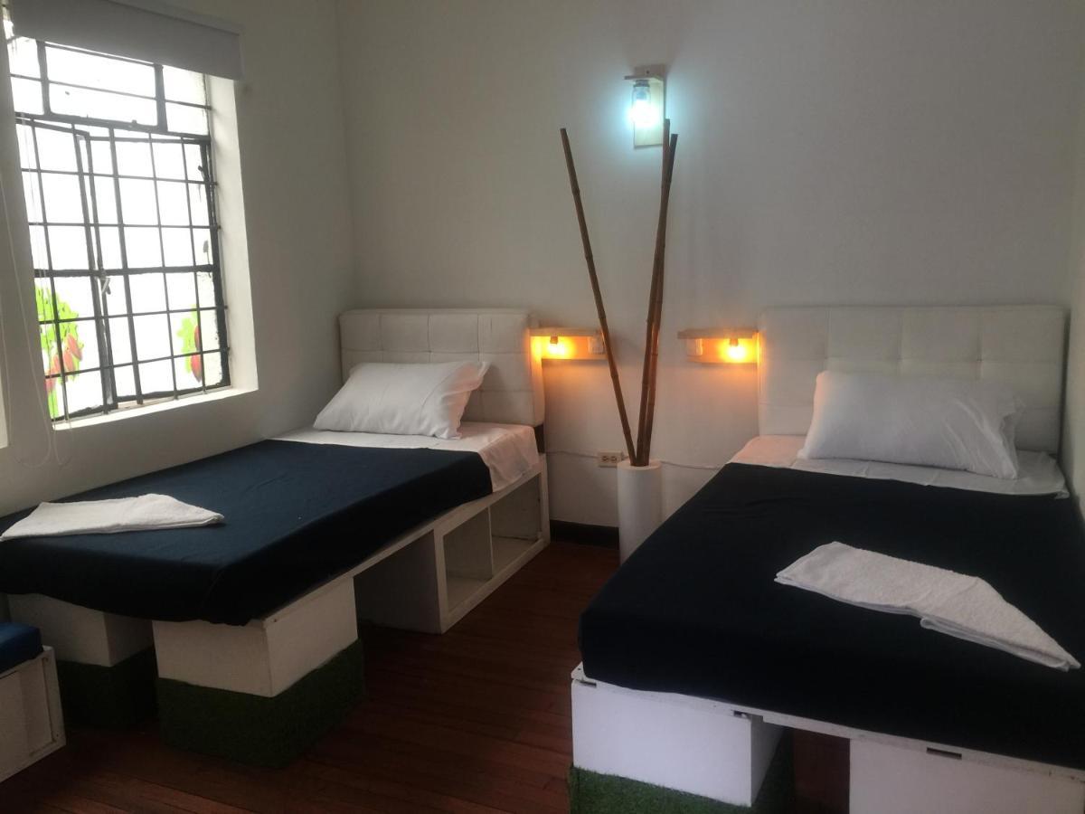 Agora Palermo Hostal *