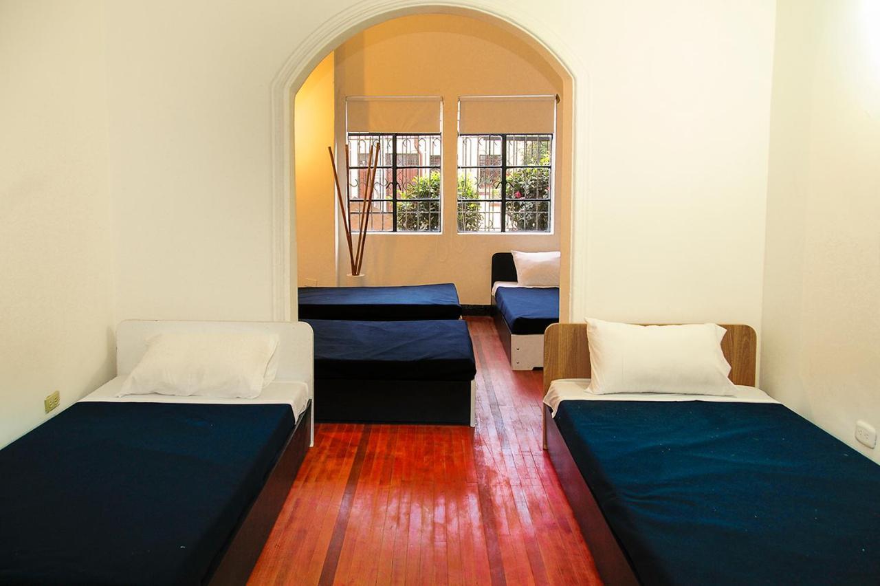 Hostal Agora Palermo