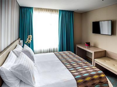 Plaza Apartahotel