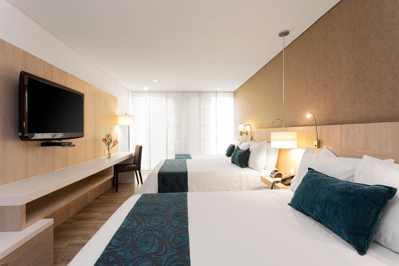 Hotel Bh Bicentenario 4*