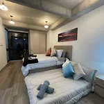 Multi Lofts 4 Rooms - St. Louis Movistar Arena