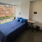 Apartamento Independiente Santa Bárbara Alta 404