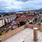 Edificio Apartamentos Central Con Ascensor 605