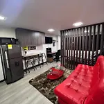 Hermoso Apartaestudio Con Parqueadero