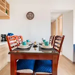 Perfecto Para Trabajo Remoto - Nuevo , Wifi, Lava-Seca, Parking, Cerca Aeropuerto Y Embajada, Hermosa Vista
