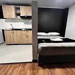 Aw Hotel Ariston Airport