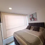 Estudio En Edificio Con Piscina Climatizada