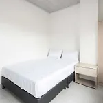Moderna Habitacion Bogota Campin