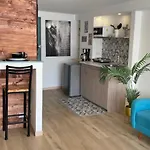 New Cozy Apartment Virrey Park
