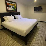 Hotel Ambar King
