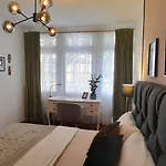 Habitacion Independiente Bano Privado En La Macarena