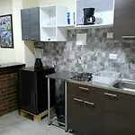 Apartaestudio Muequeta Bogota 101
