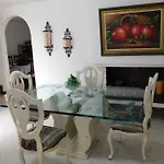 Hostal Familiar La Alborada