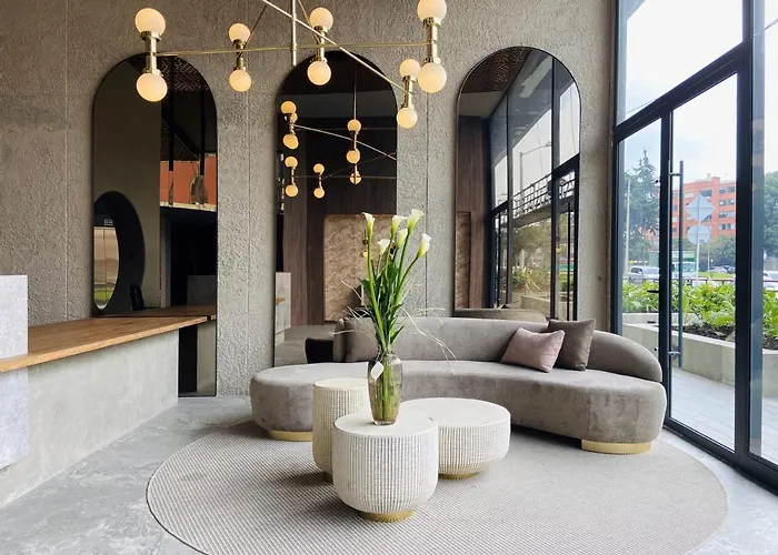 Monochrome Loft In San Patricio