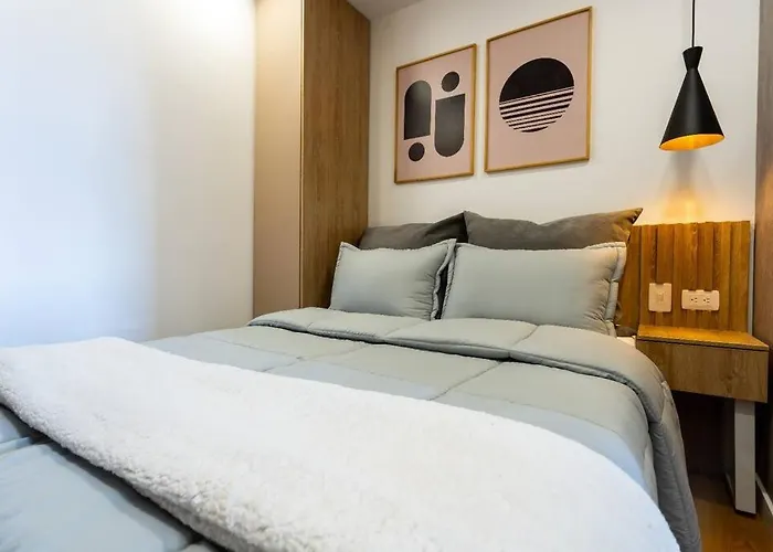 Excellent Location Brand New Apartment In Santa Barbara