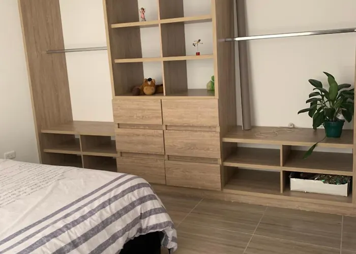 Habitacion En Casa