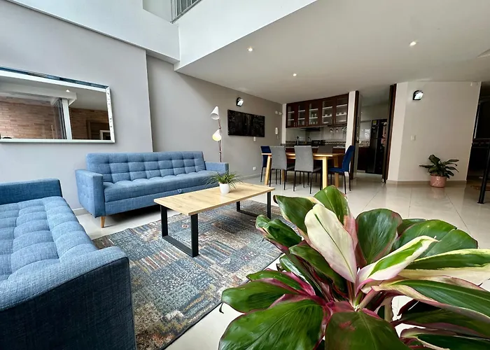 Amplios Duplex 3 Habitaciones Calle 109