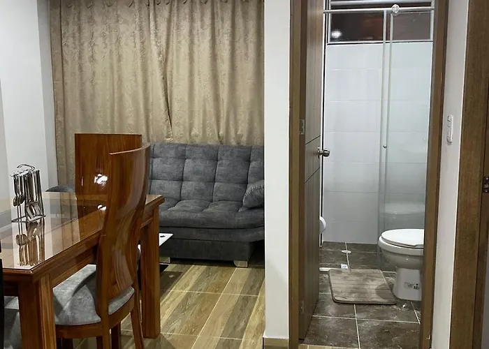 Apartamento Central En Zona Comercial