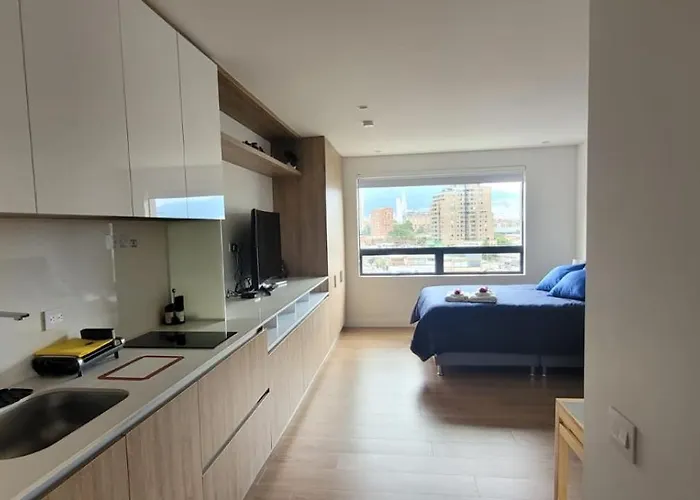 Apartaestudio Cerca A Corferias Y Embajada Eeuu