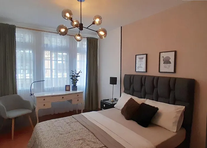 Habitacion Independiente Bano Privado En La Macarena