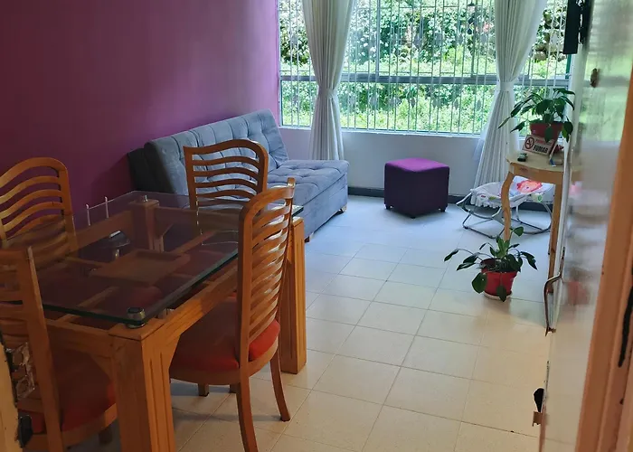 Encantador Apartamento De 2 Habitaciones, Cerca Centro Bogota,