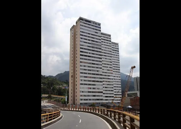 Conjunto Habitacional Torres Blancas