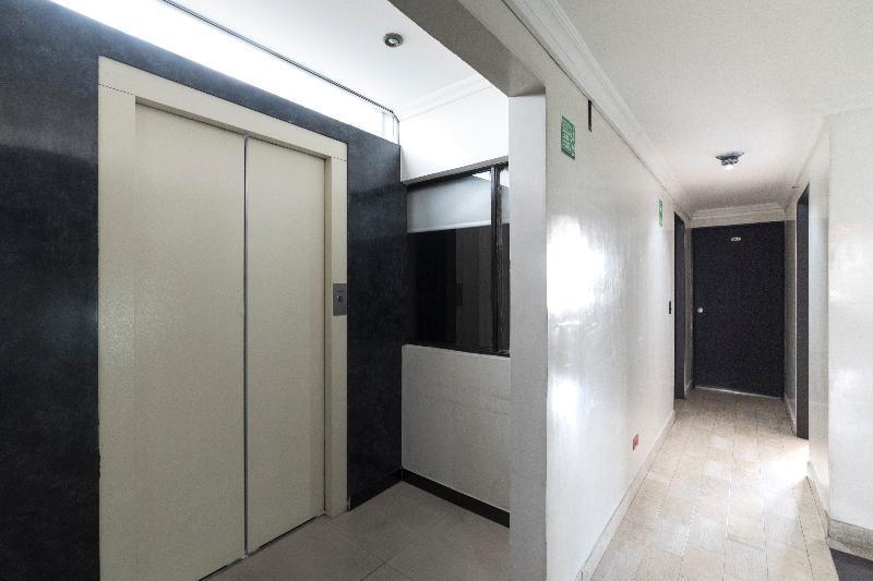 Ayenda 1048 Ejecutivo Esperanza 3*