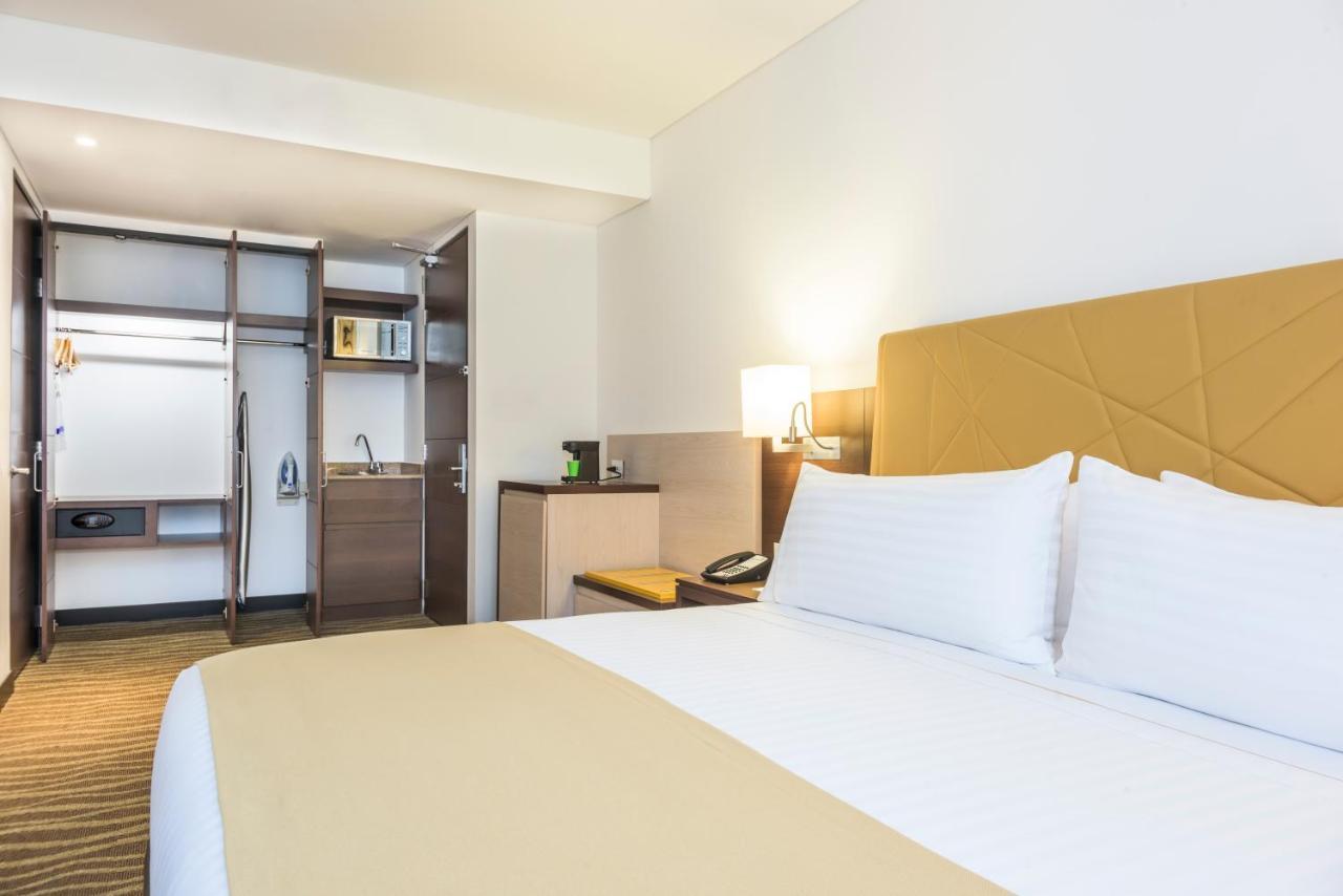 Hotel Holiday Inn Express&Suites Bogota Zona Financiera, an IHG Hotel